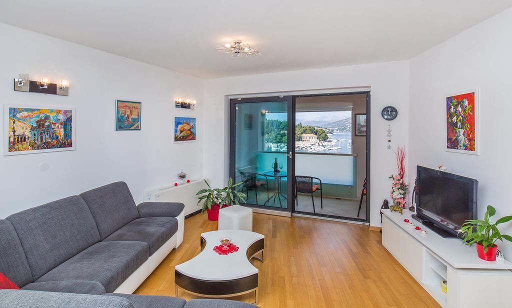 Bay View Apartment Fantastik Дубровник Екстериор снимка