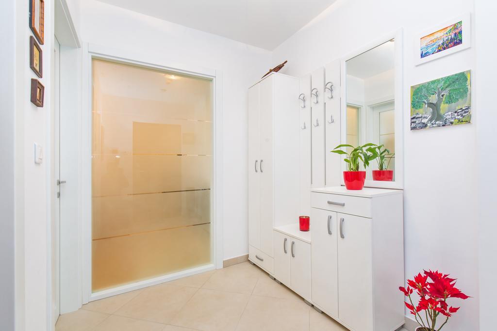 Bay View Apartment Fantastik Дубровник Екстериор снимка